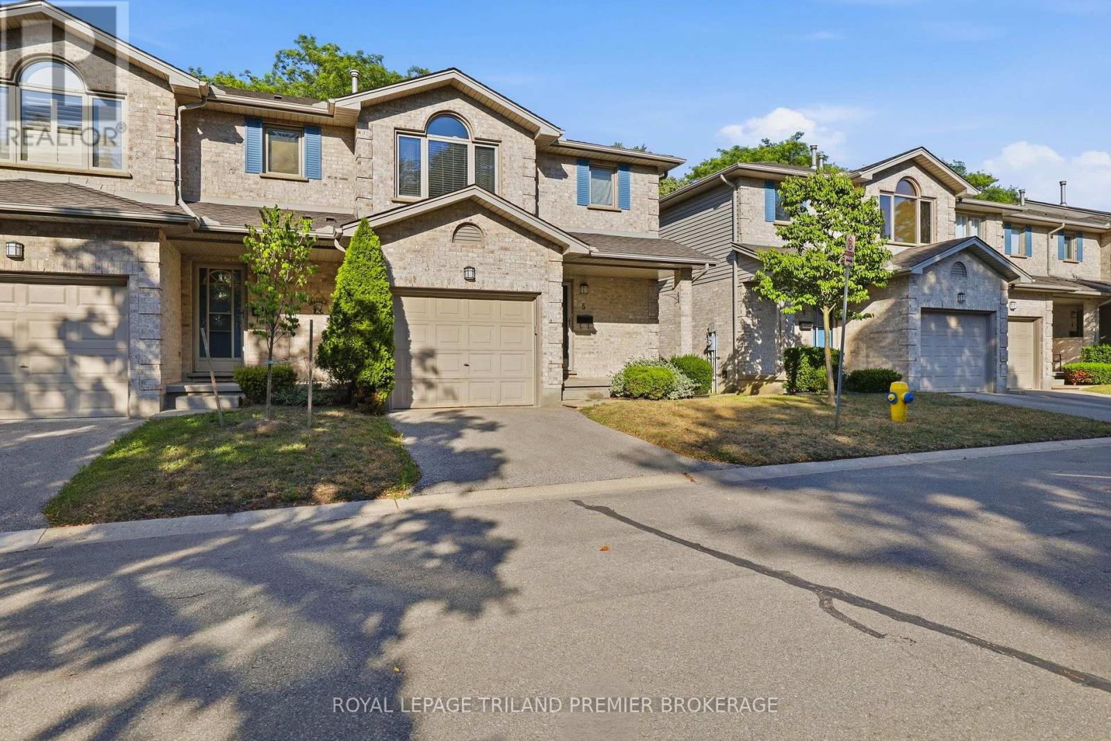 ##5 155 KILLARNEY ROAD - 3