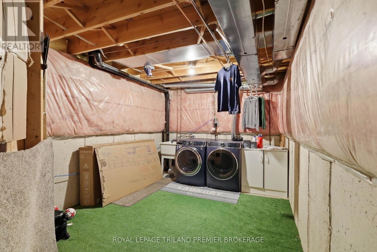 ##5 155 KILLARNEY ROAD - 35