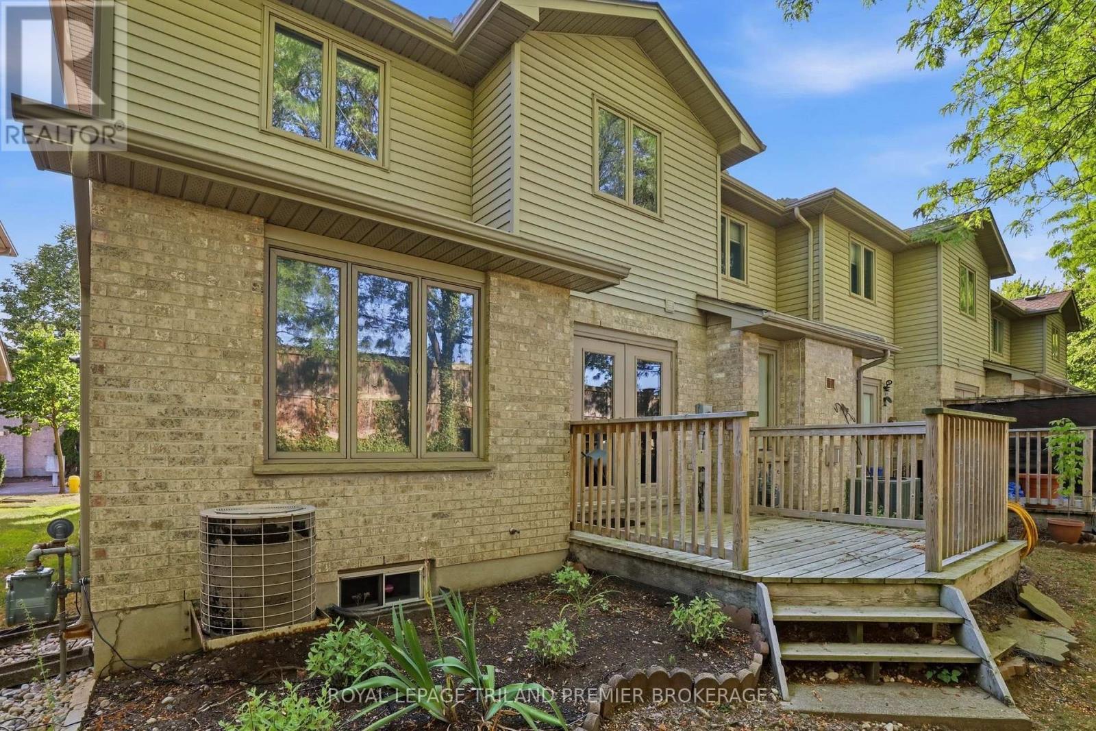 ##5 155 KILLARNEY ROAD - 40
