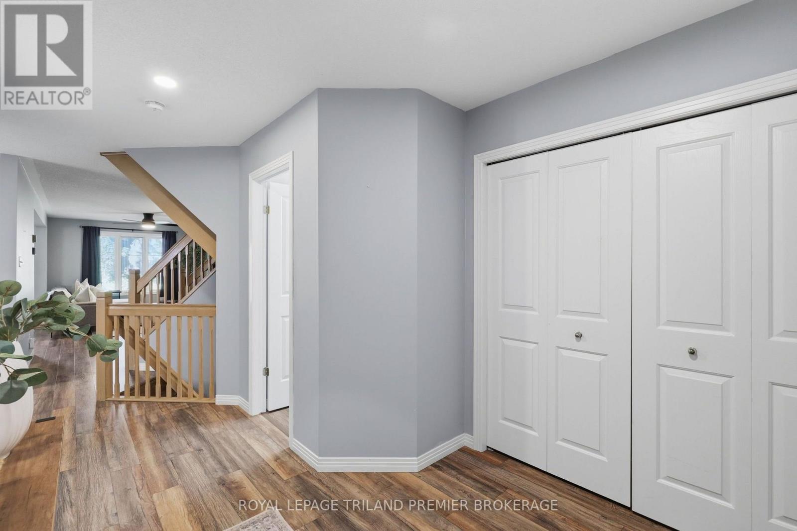 ##5 155 KILLARNEY ROAD - 5