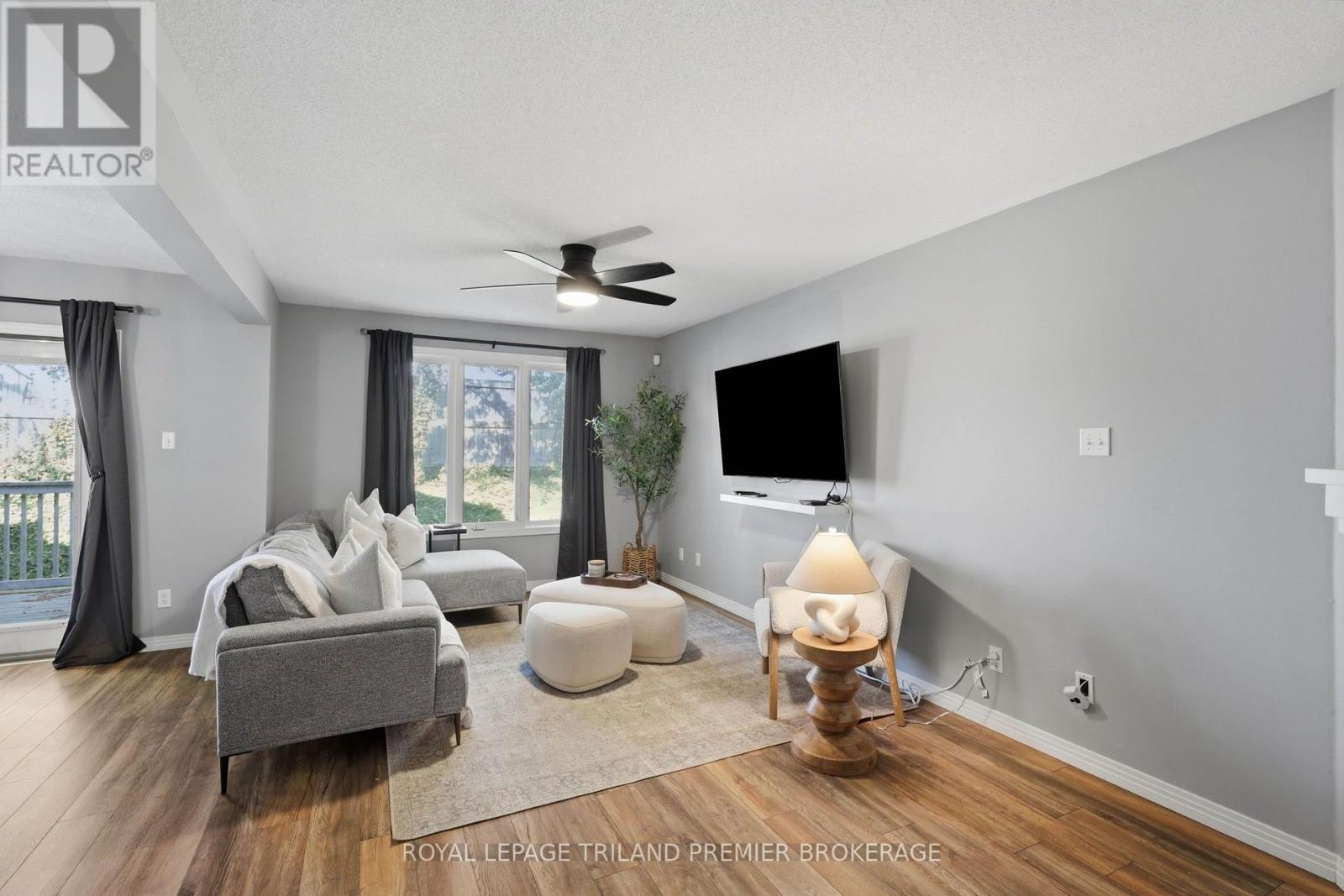 ##5 155 KILLARNEY ROAD - 8