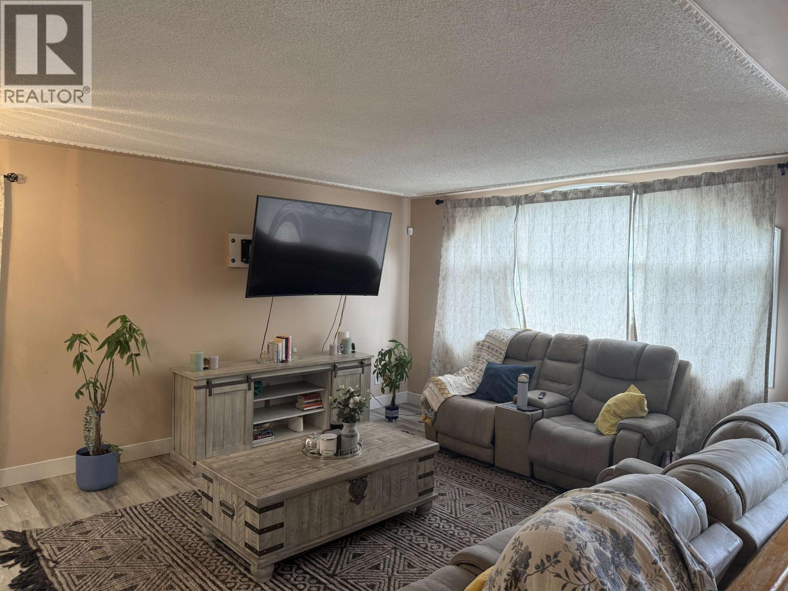 4396 FOSTER ROAD - Image 7