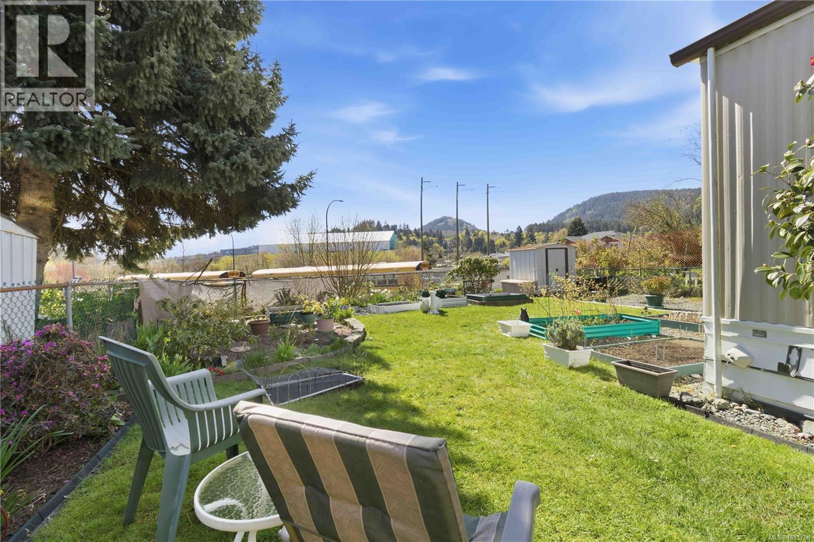 #48 2847 Sooke Lake Rd - 27