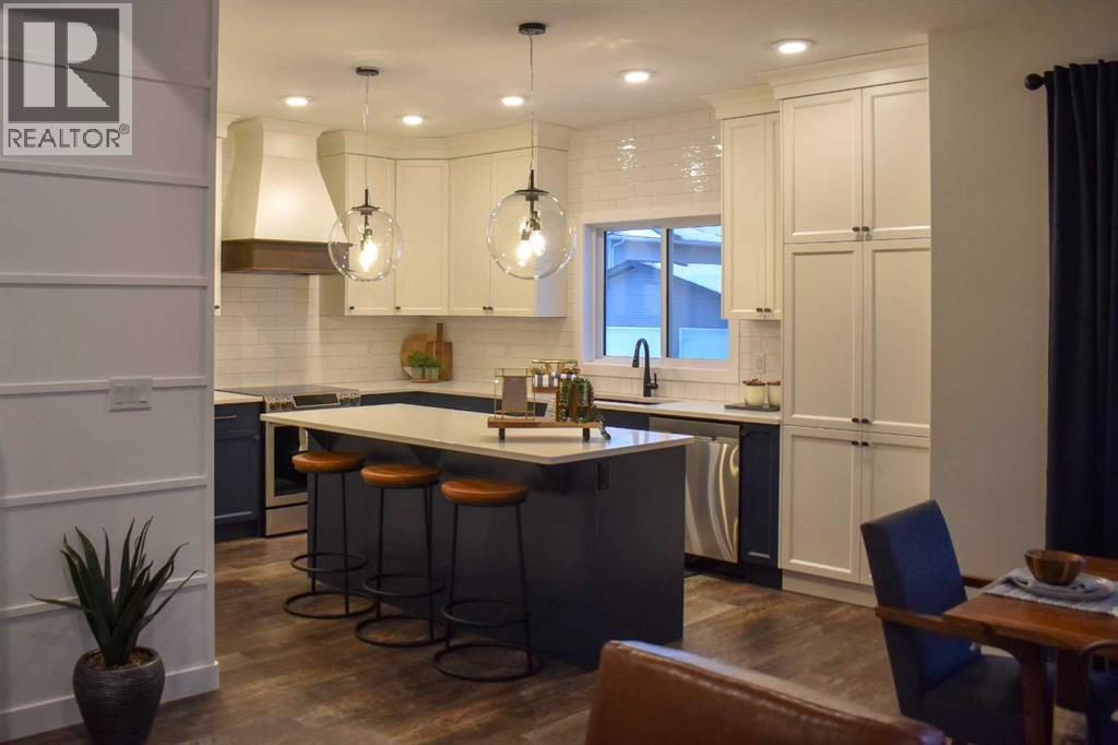 12 Vanson Close - 4