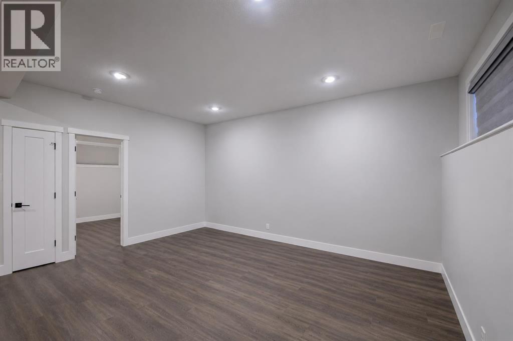 12 Vanson Close - 27