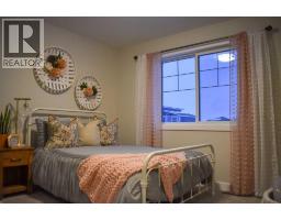 12 Vanson Close, Sylvan Lake, AB T4S0M3 Photo 18