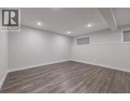 12 Vanson Close, Sylvan Lake, AB T4S0M3 Photo 24