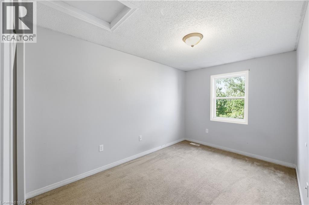 #46 124 GOSLING Gardens - Image 16