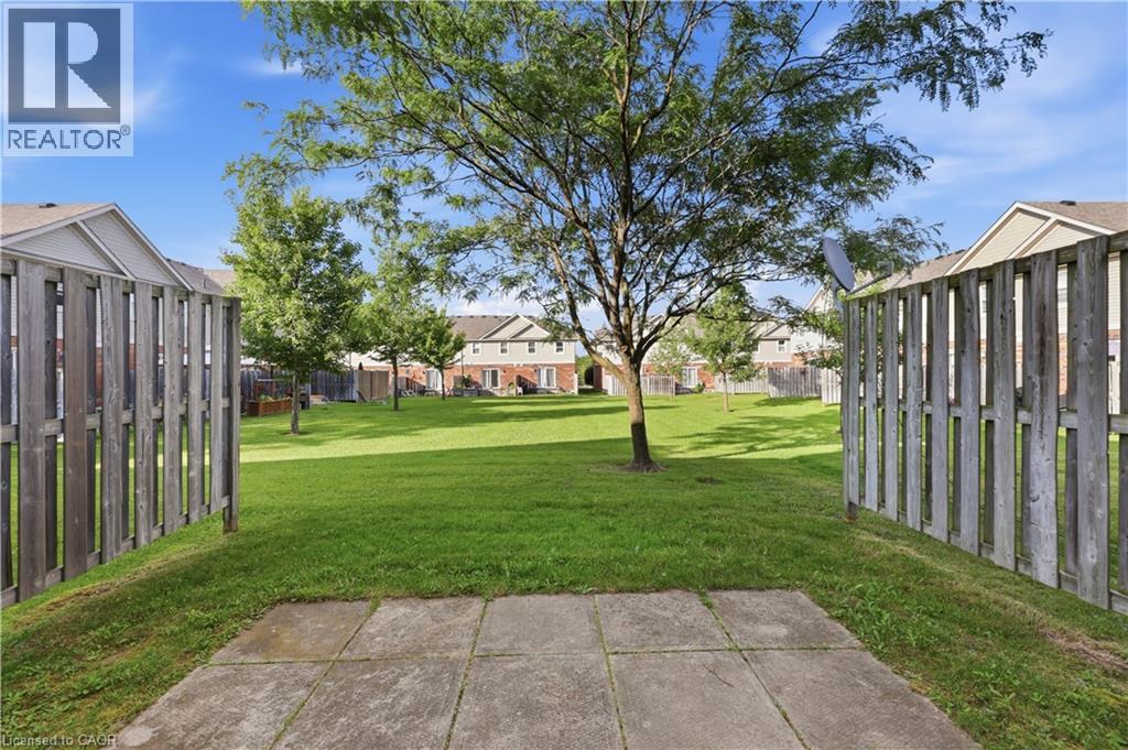 #46 124 GOSLING Gardens - Image 23