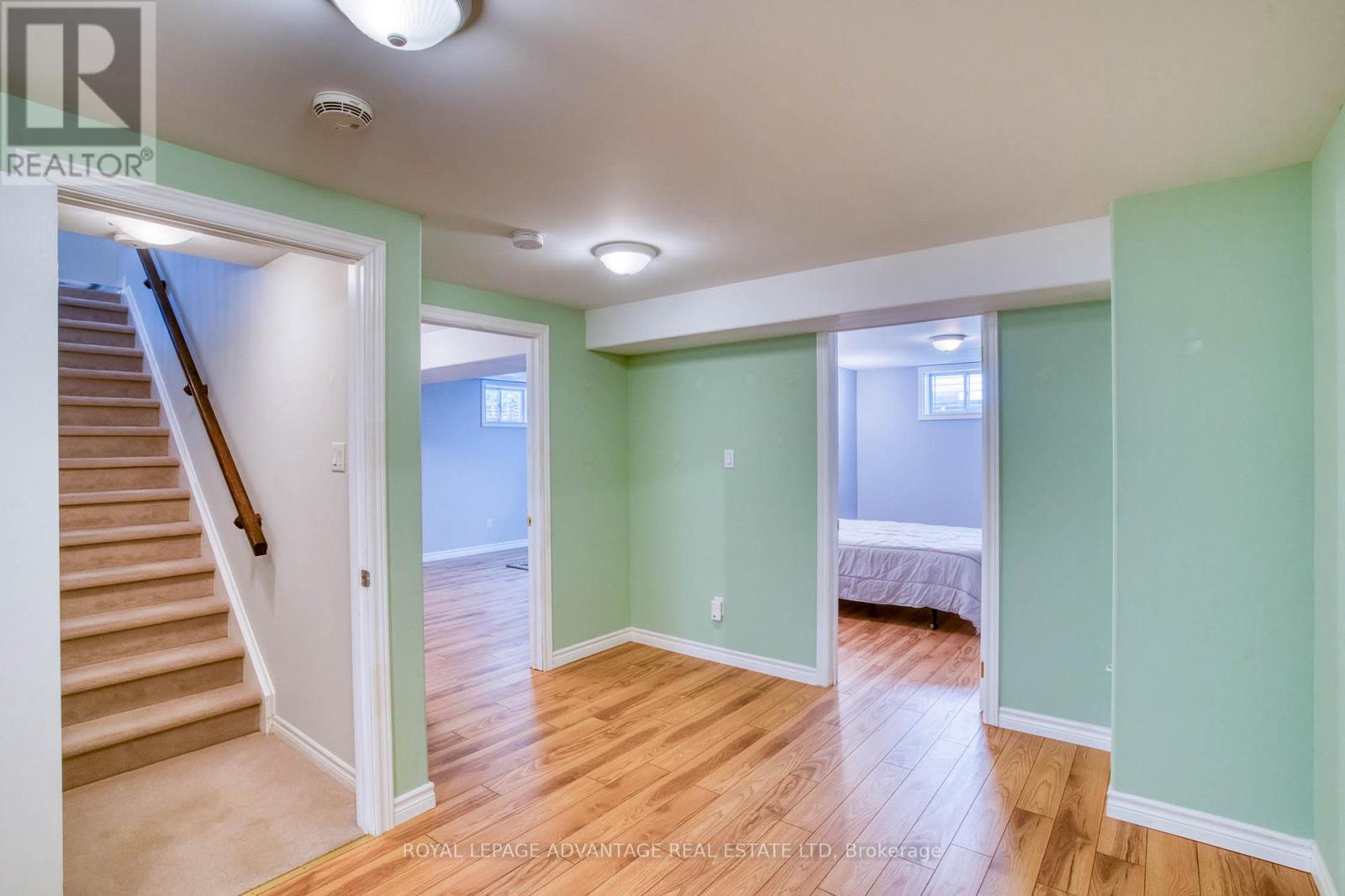 15 ANTONIO WAY - 22