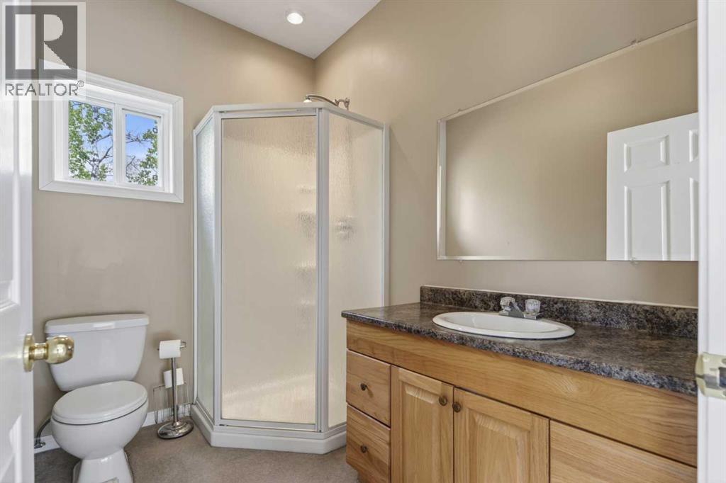 322253 112 Street W - 24