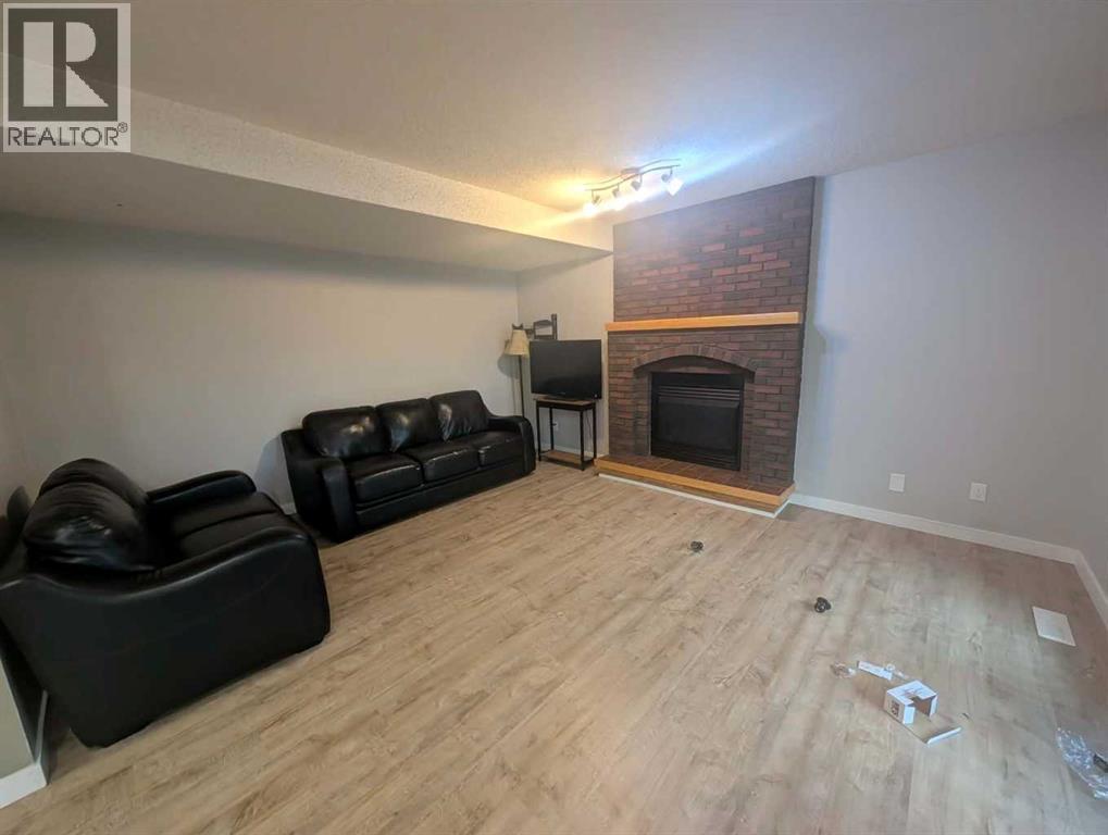 245 Bacon Place, Fort McMurray