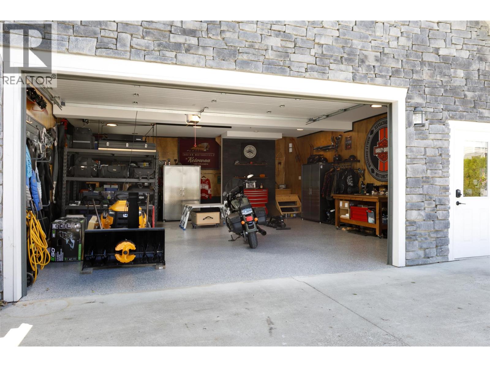4830 Westridge Drive - 44