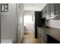Kitchen - 4830 Westridge Drive, Kelowna, BC V1W3B4 Photo 23