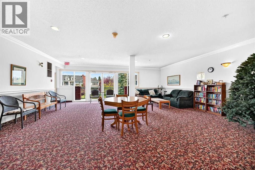 #210 78 Prestwick Gardens SE - 21