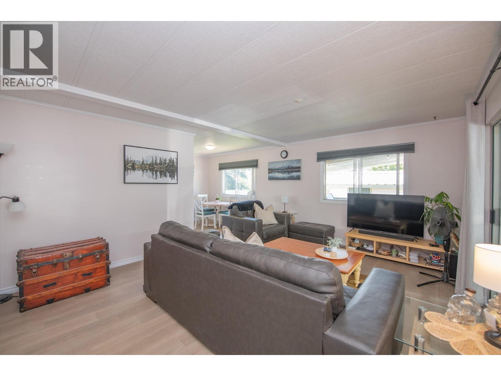 #42 844 Hutley Road - 25