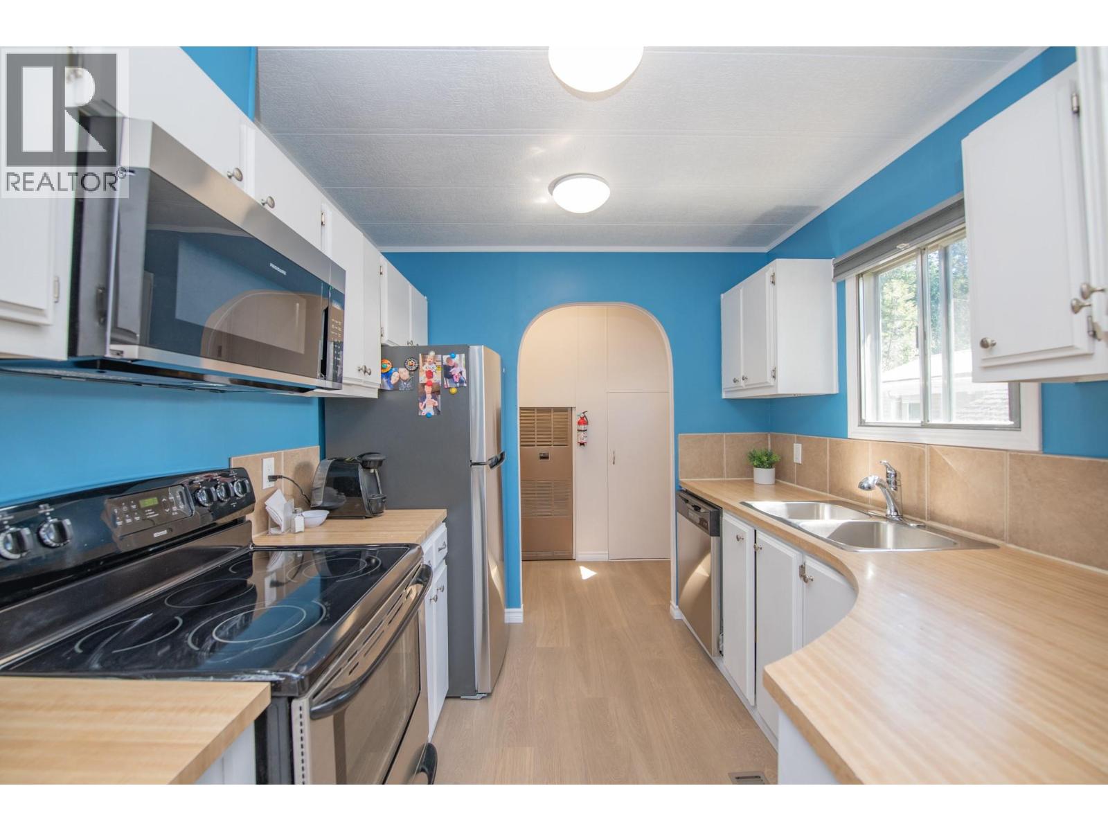 #42 844 Hutley Road - 17
