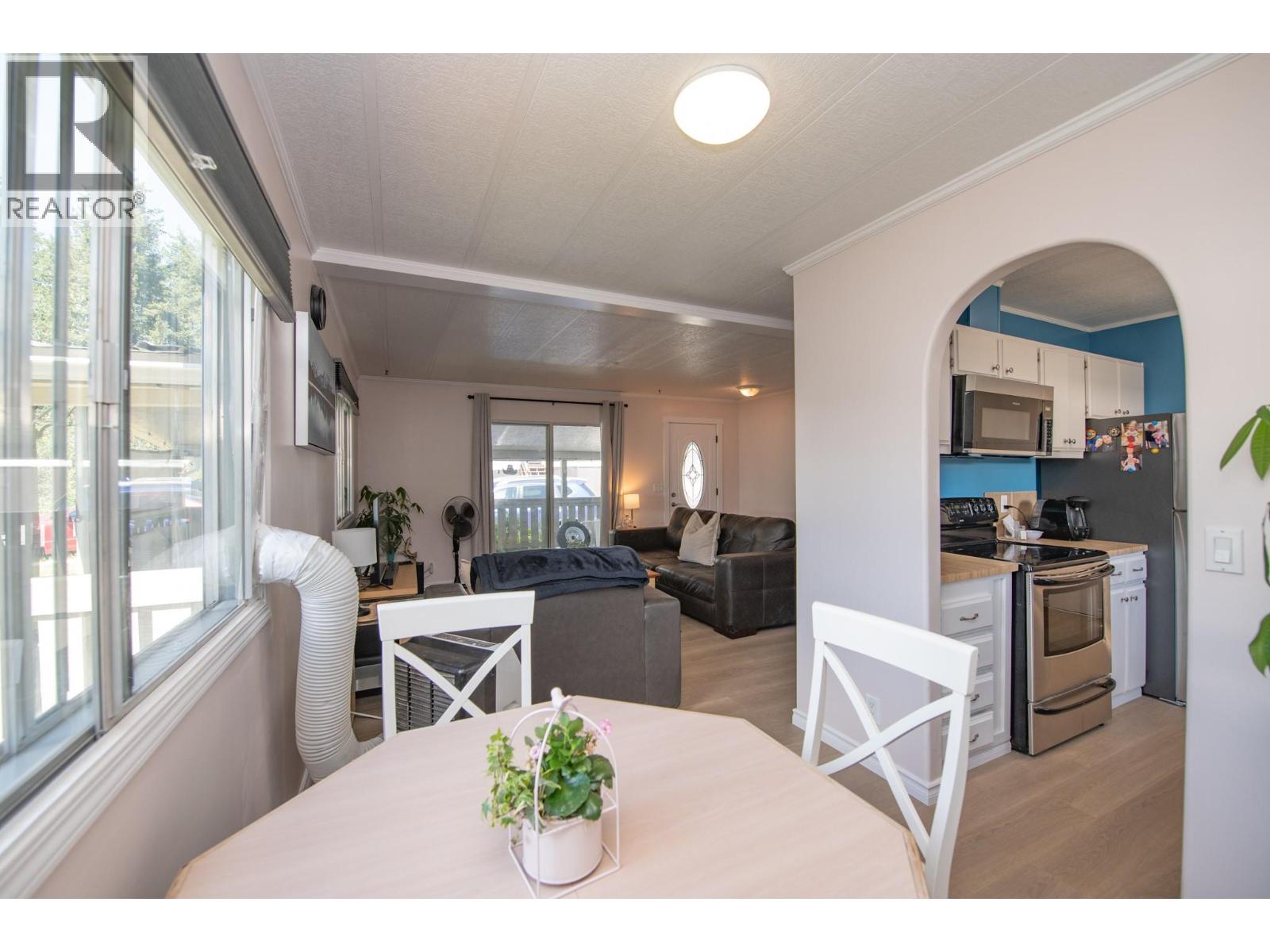 #42 844 Hutley Road - 20