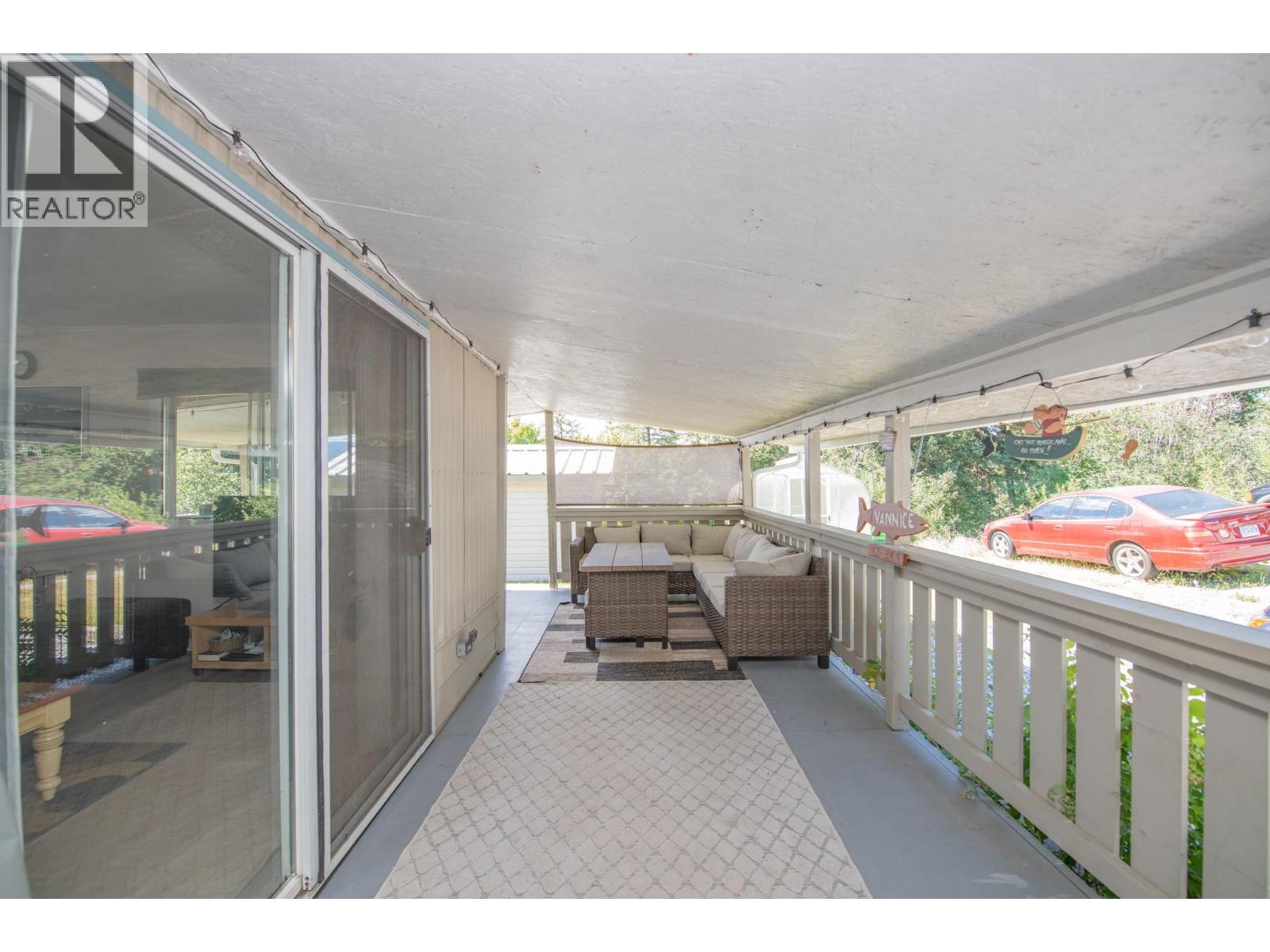 #42 844 Hutley Road - 33
