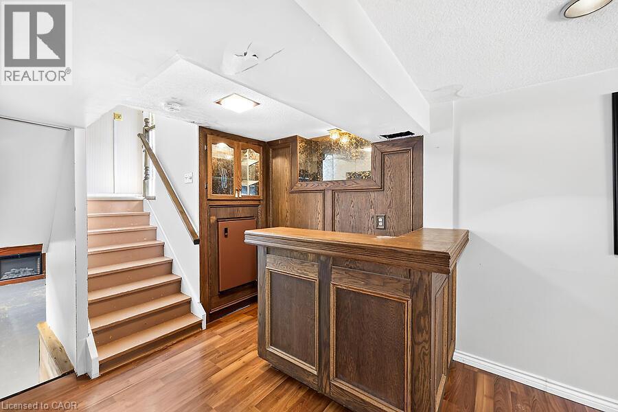 16 SUNSHINE Court - 23
