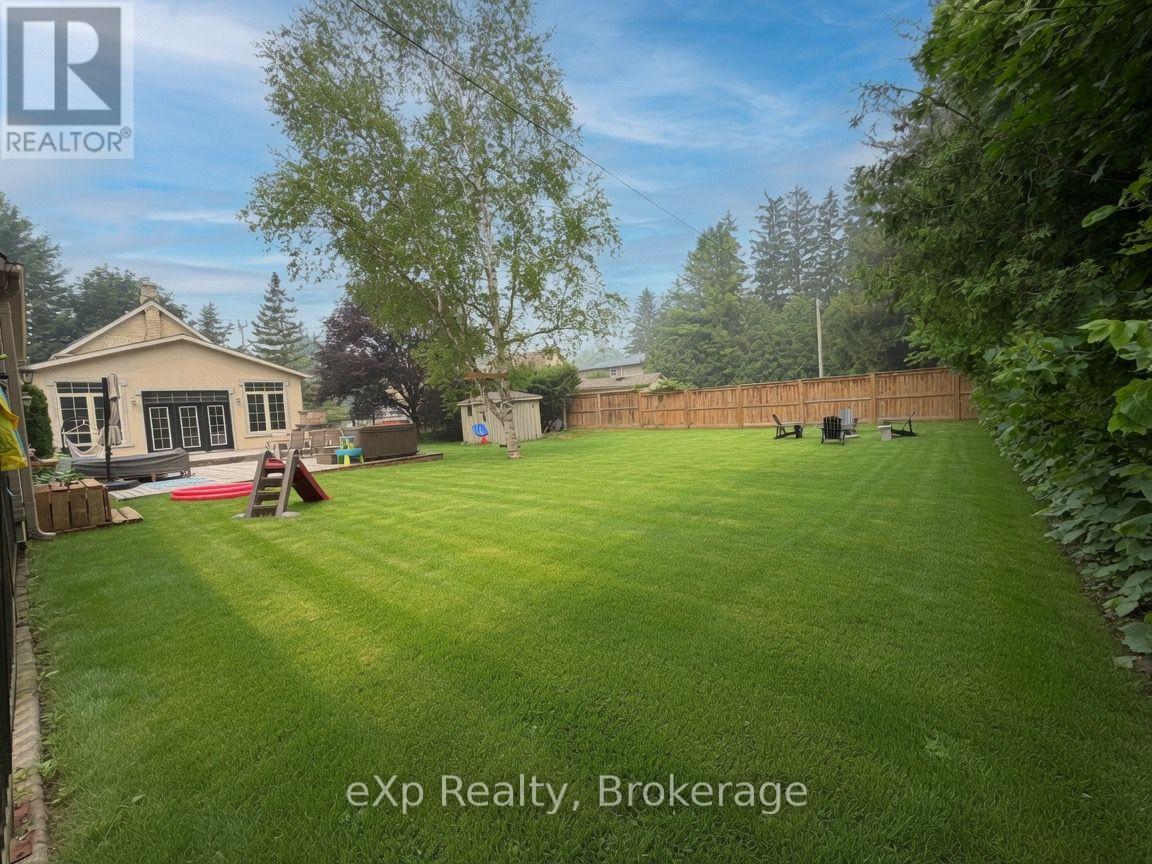 853 7TH AVENUE - 22