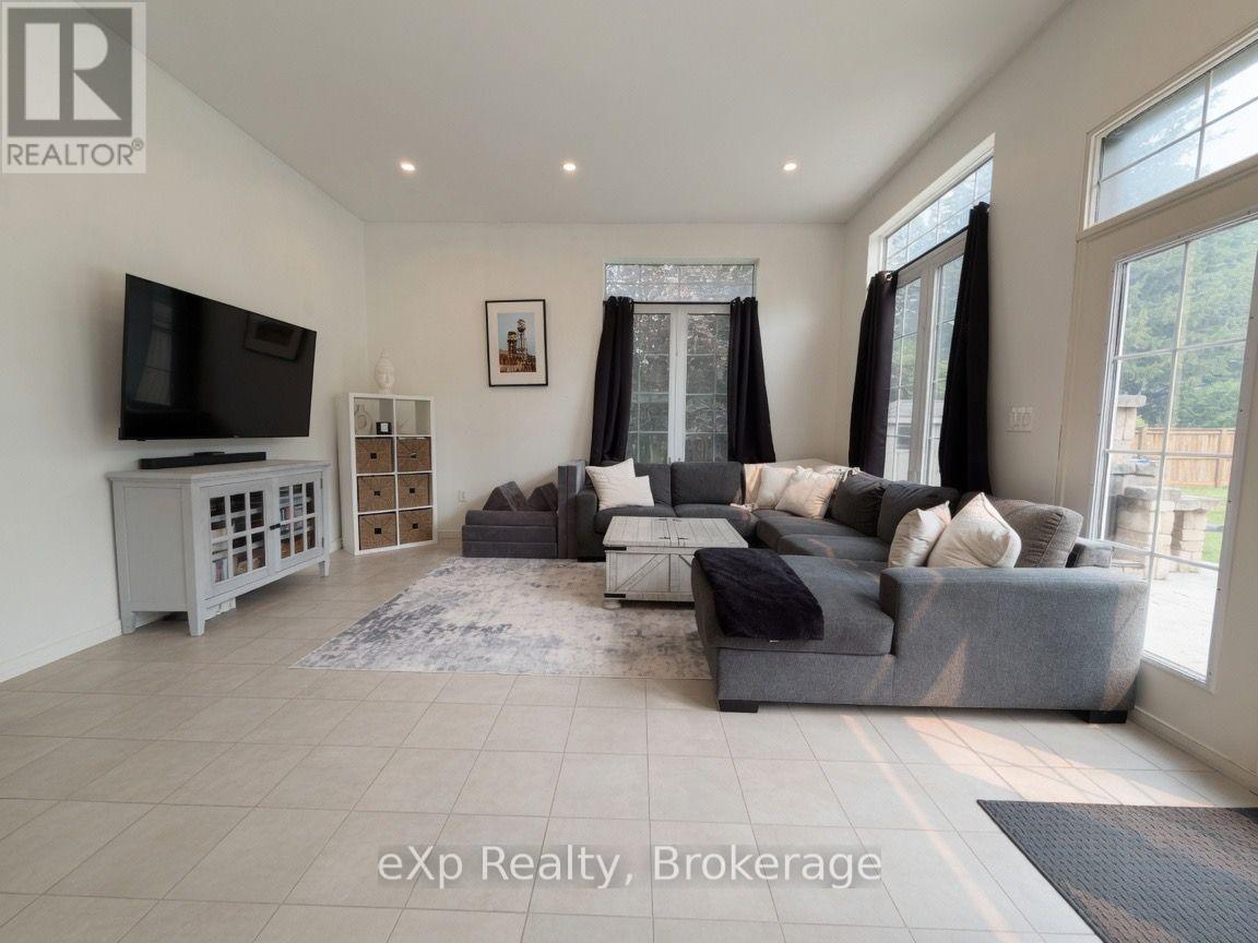 853 7TH AVENUE - 4
