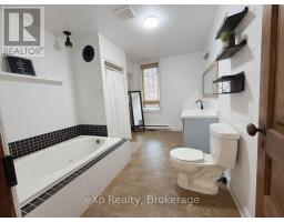 853 7th Avenue, Hanover, ON N4N2K3 Photo 9