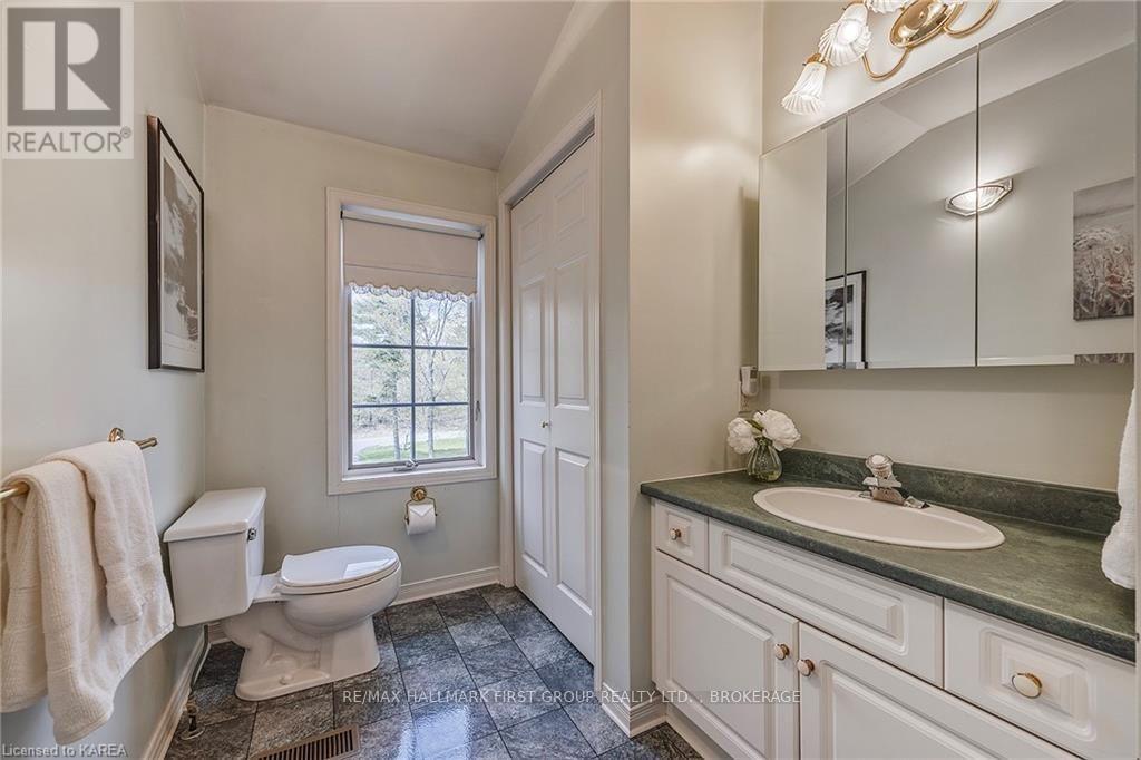 1525 BURNT HILLS ROAD - 37