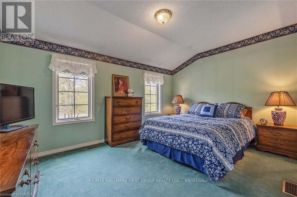 1525 BURNT HILLS ROAD - 38