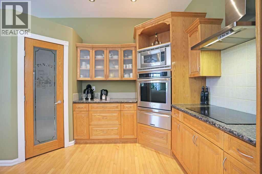 96 Greystone Close E - 13