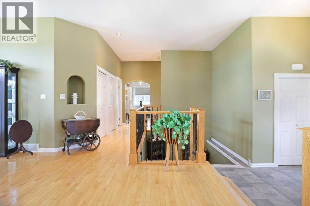 96 Greystone Close E - 14