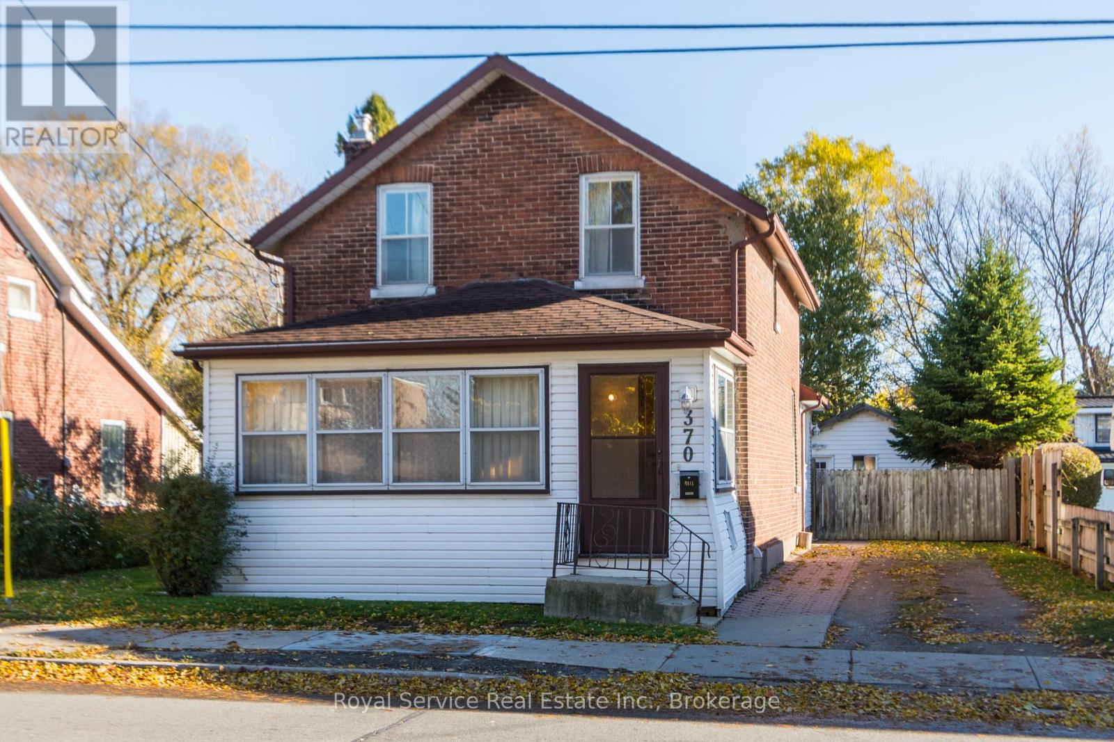 370 DIVISION STREET - 1
