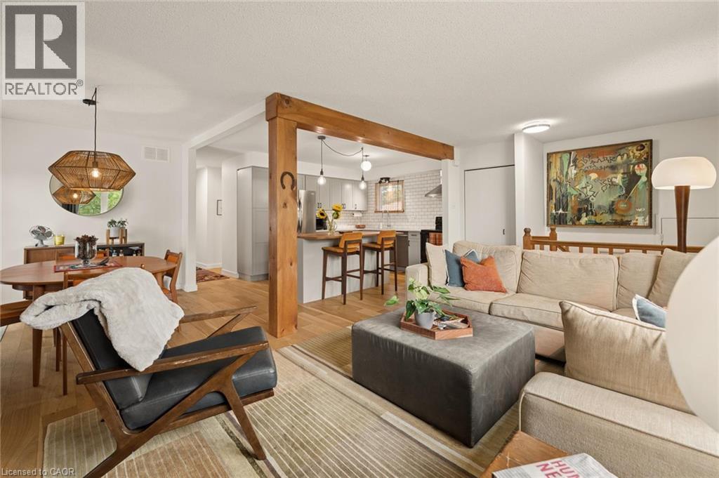 584 WESTVALE Drive - Image 7