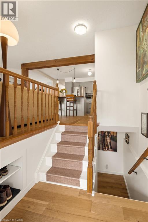 584 WESTVALE Drive - Image 5