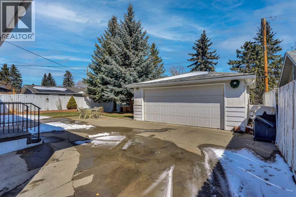 36 Malibou Road SW - 32