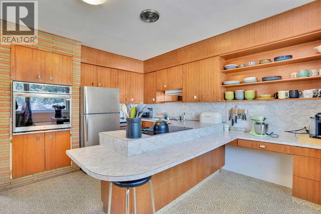 36 Malibou Road SW - 12