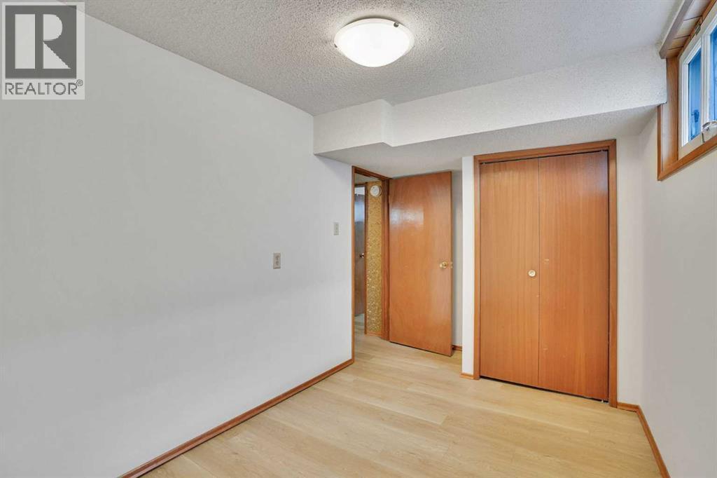 36 Malibou Road SW - 22