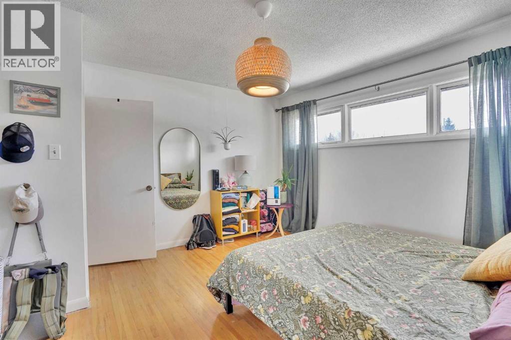 36 Malibou Road SW - 20