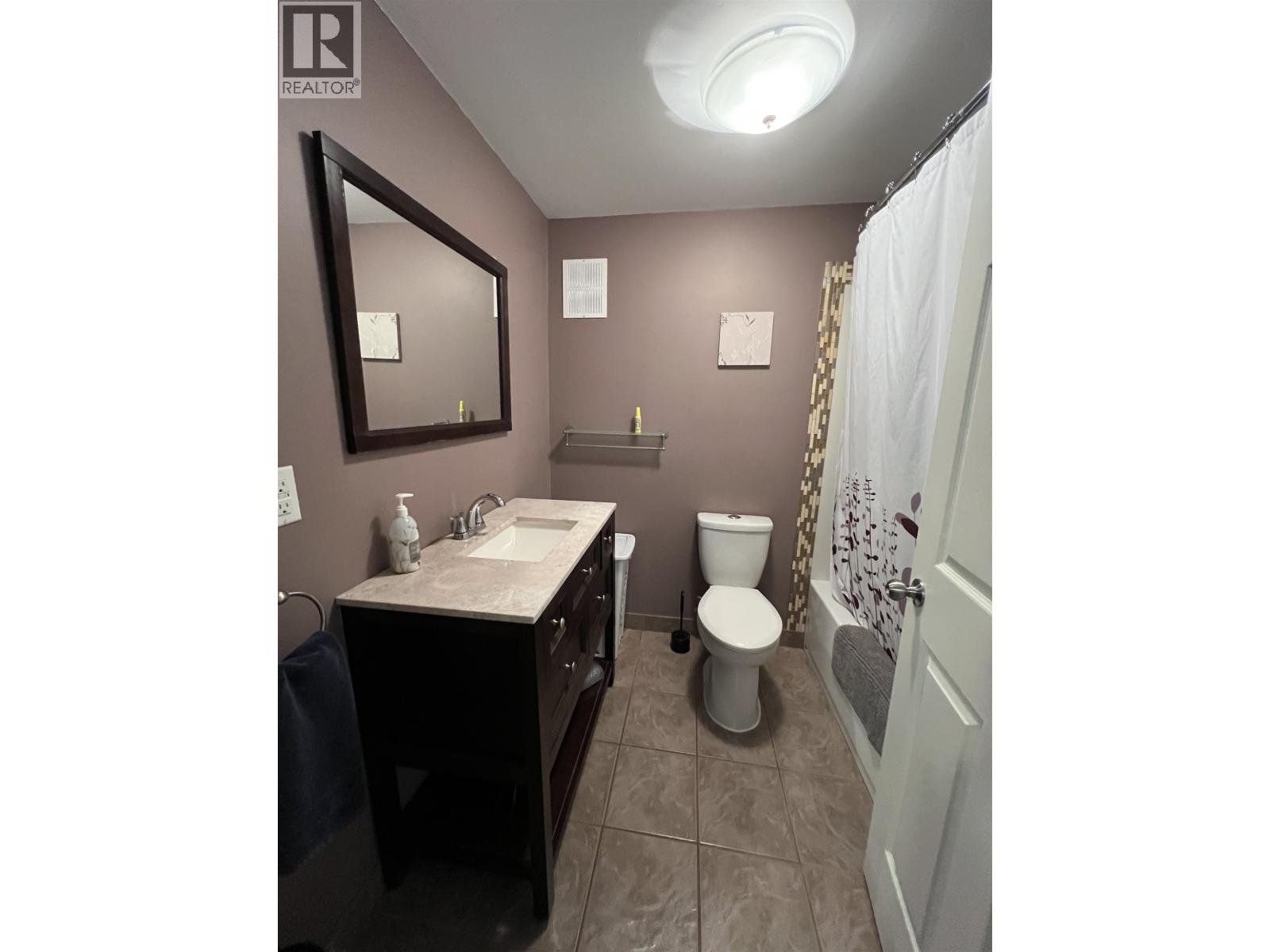 19 RAVEN CRESCENT - 34