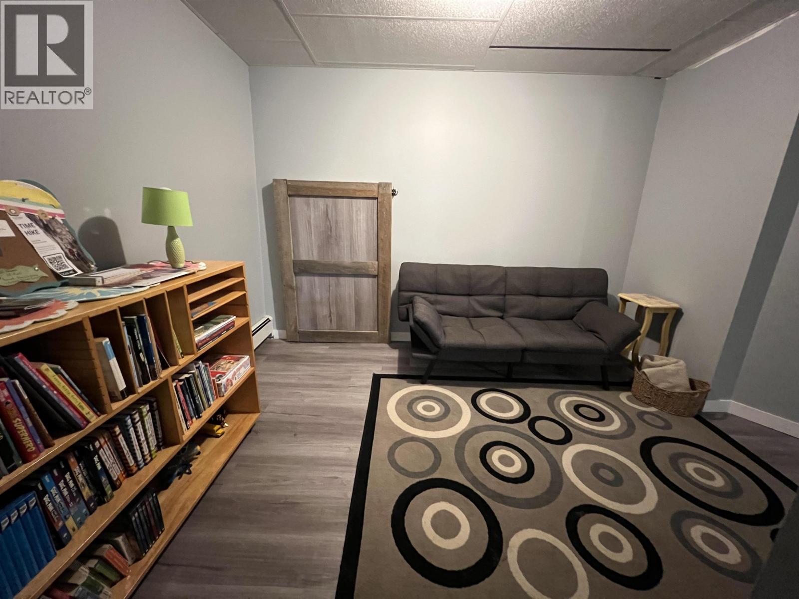 19 RAVEN CRESCENT - Image 30