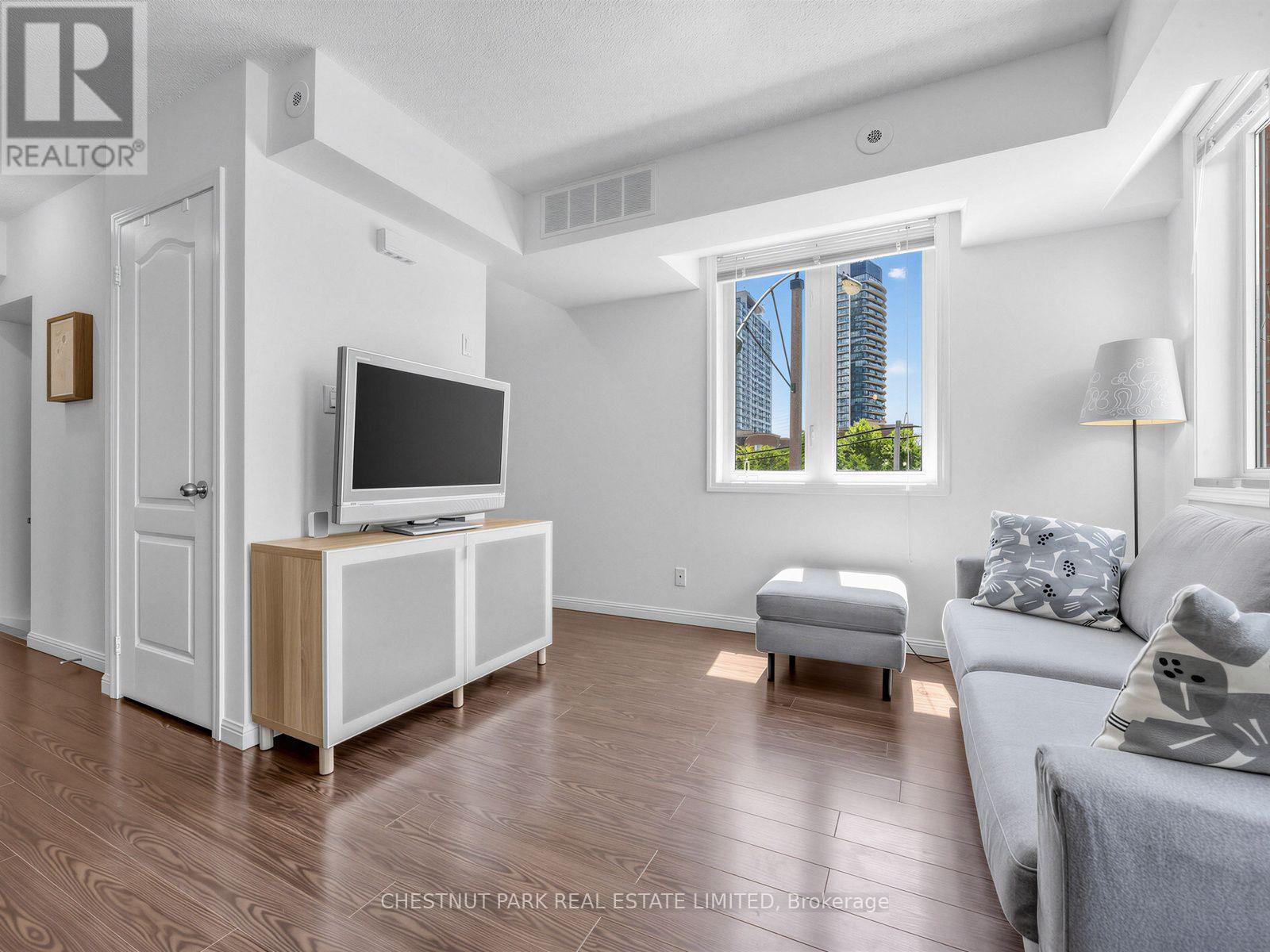 #333 26 DOURO STREET - 12