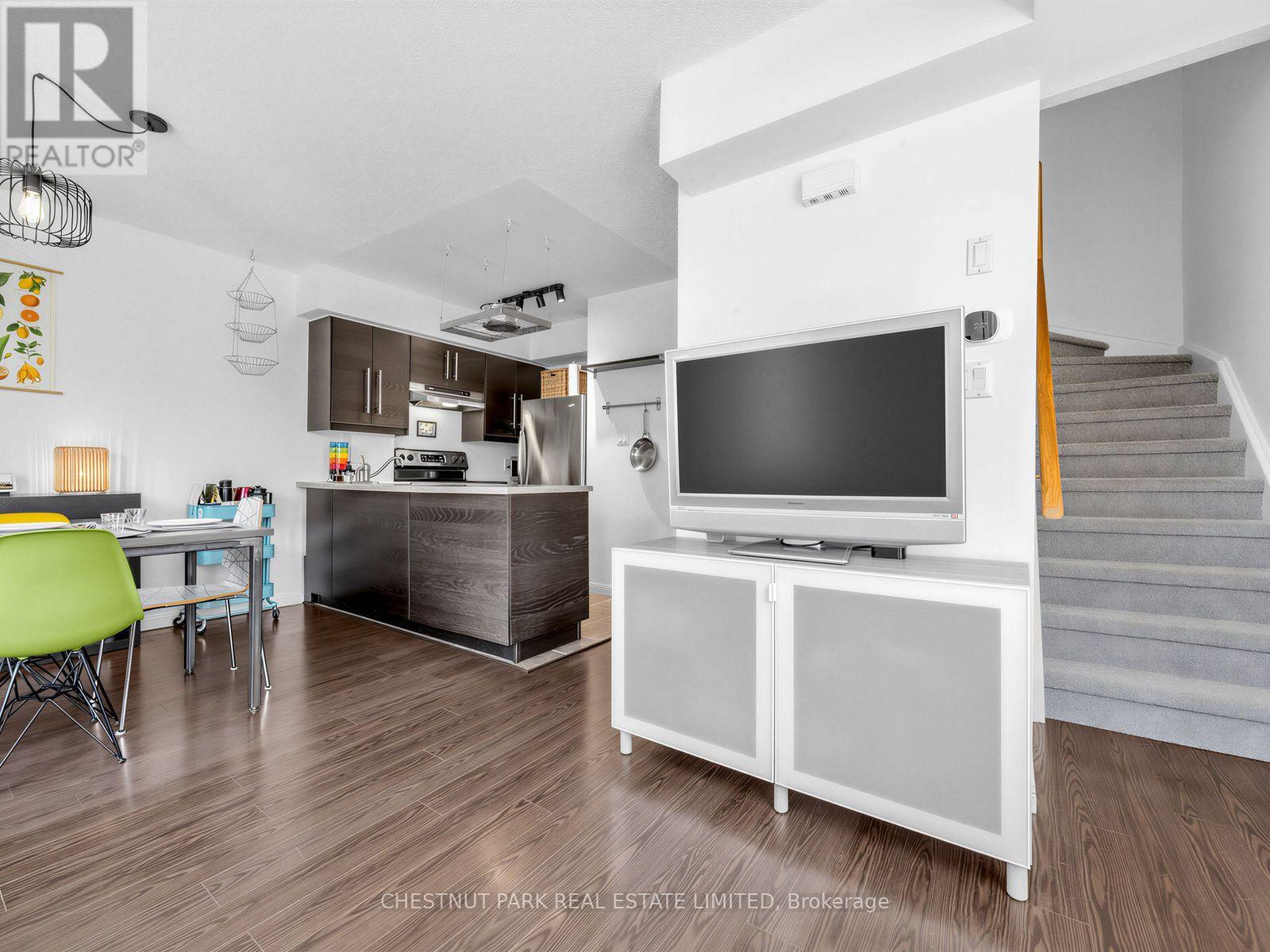 #333 26 DOURO STREET - 13