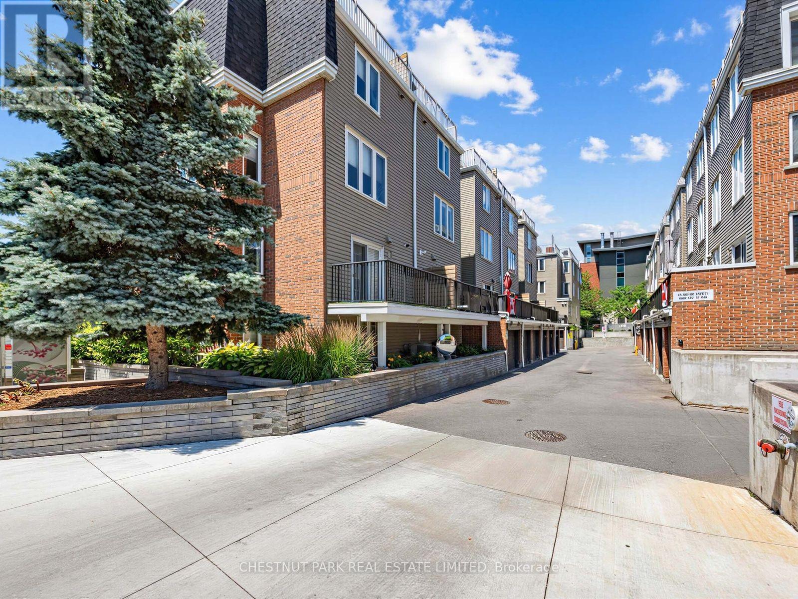 #333 26 DOURO STREET - 28