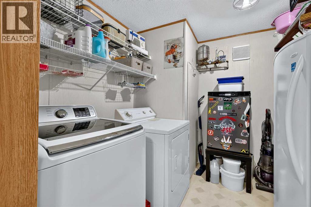 255049 Twp Rd 300 - 18