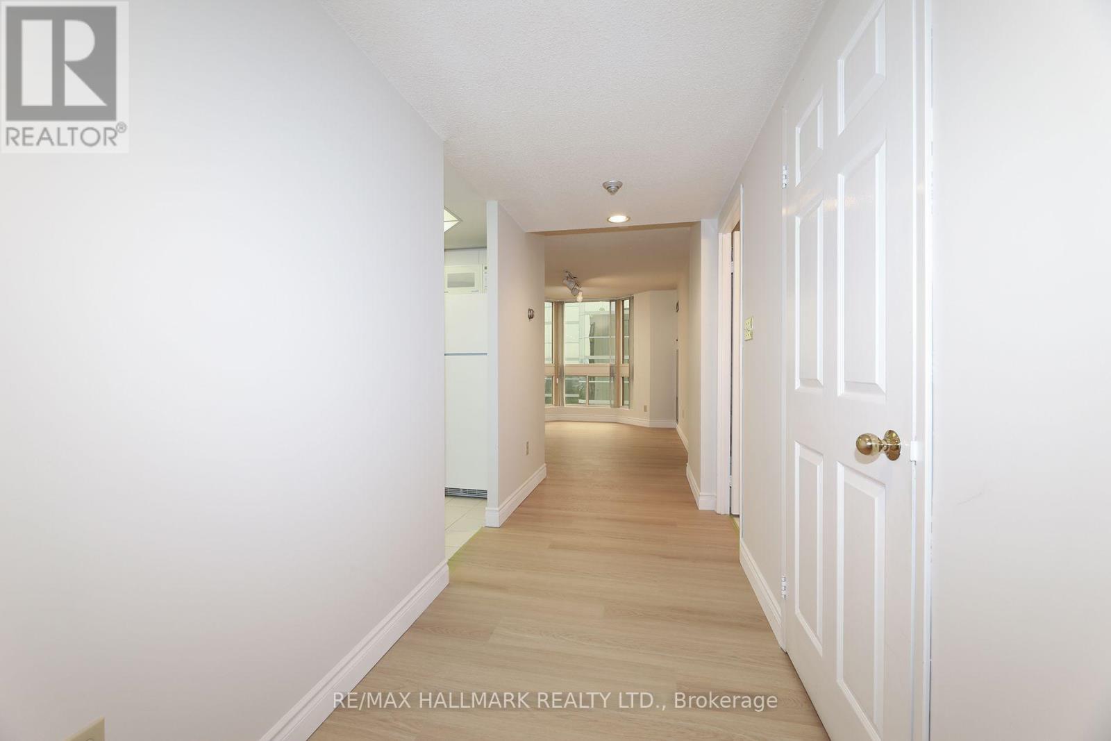 #1704 10 KENNETH AVENUE - 8