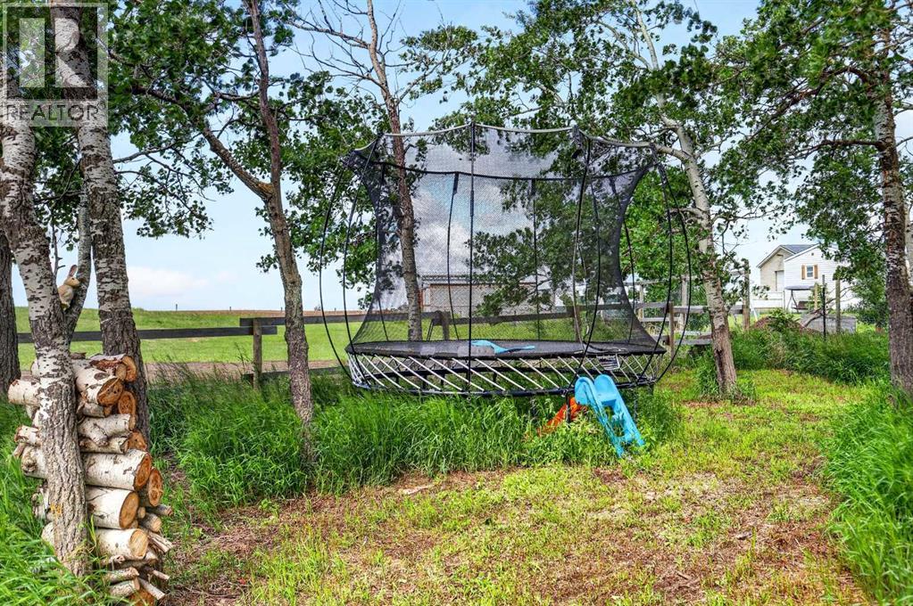 255049 Twp Rd 300 - 41