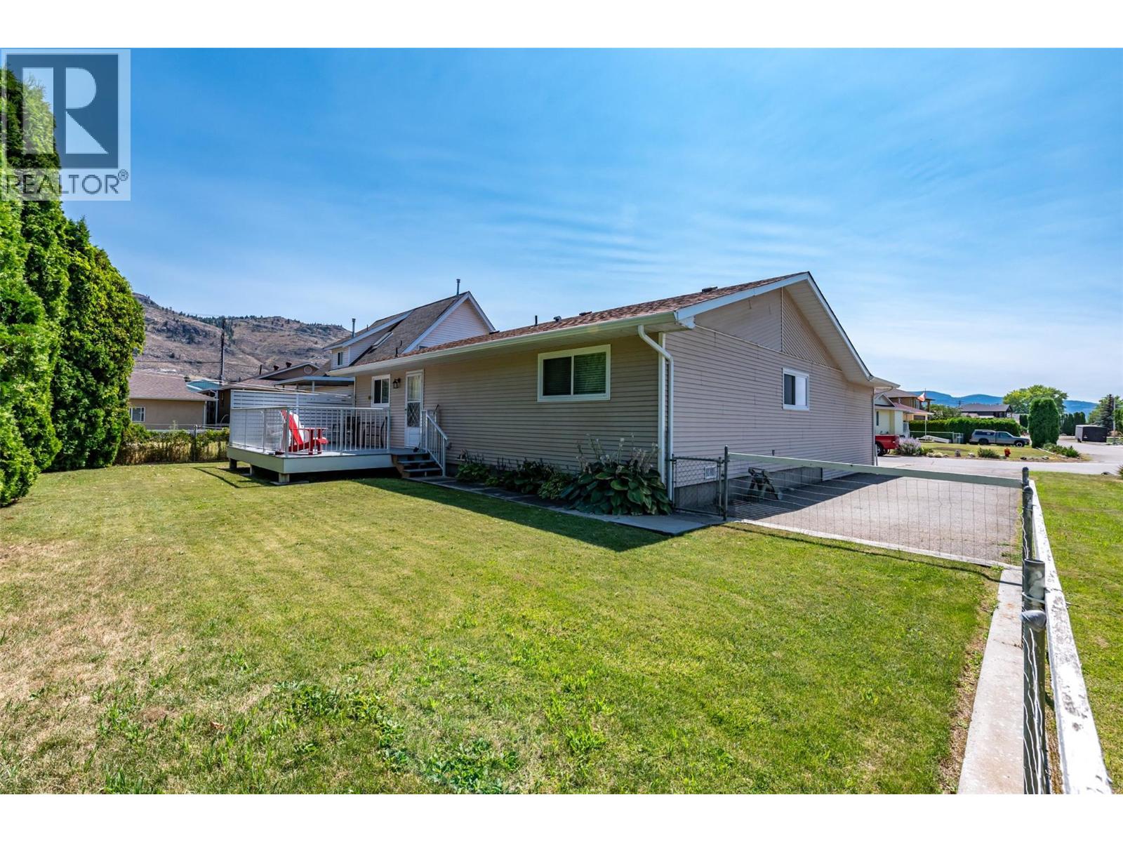 44 Bayview Crescent - 2