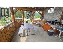 991 West Frontage Road, Blue River, BC V0E1J0 Photo 7