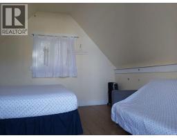 991 West Frontage Road, Blue River, BC V0E1J0 Photo 20