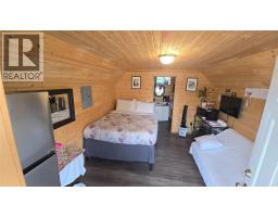 991 West Frontage Road, Blue River, BC V0E1J0 Photo 30